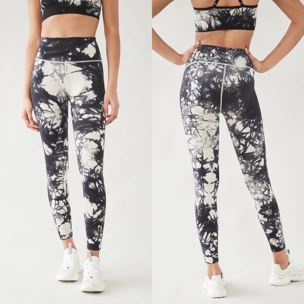 Good American Black & White Tie-Dye High-Waist Leggings